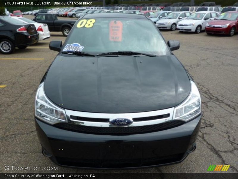 Black / Charcoal Black 2008 Ford Focus SE Sedan
