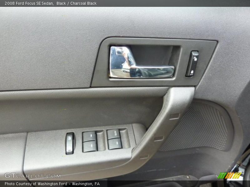 Black / Charcoal Black 2008 Ford Focus SE Sedan