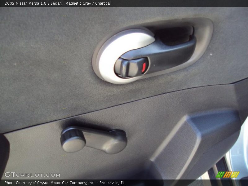 Magnetic Gray / Charcoal 2009 Nissan Versa 1.8 S Sedan