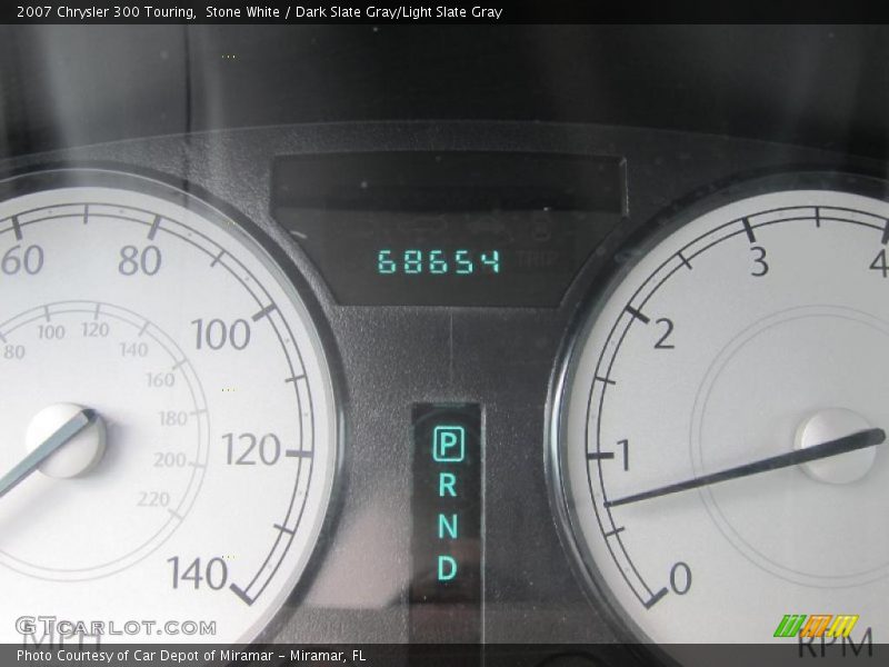 Stone White / Dark Slate Gray/Light Slate Gray 2007 Chrysler 300 Touring