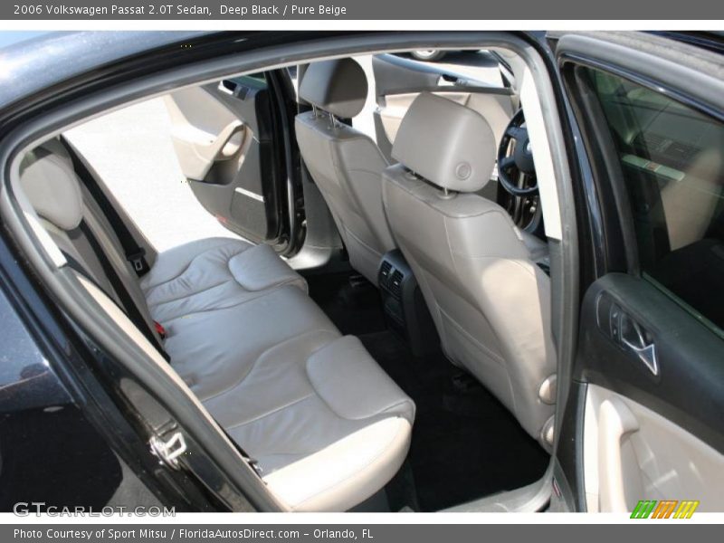 Deep Black / Pure Beige 2006 Volkswagen Passat 2.0T Sedan