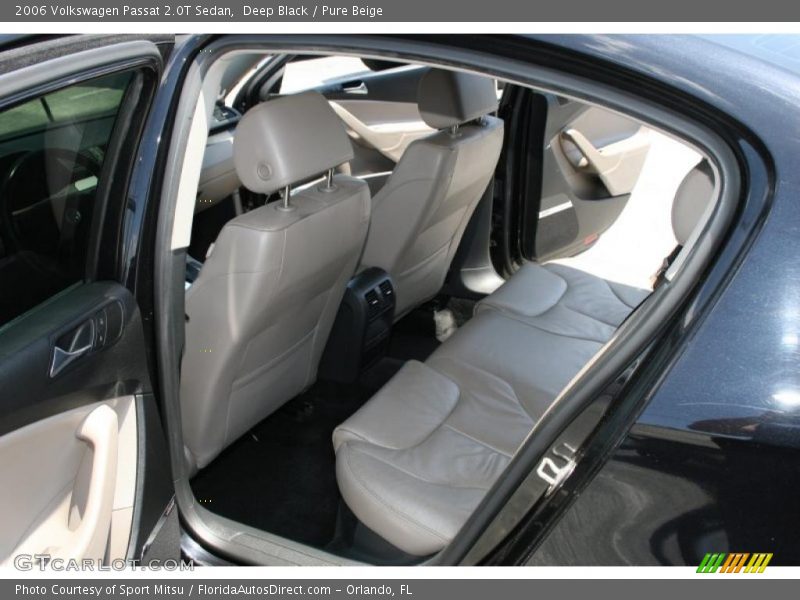 Deep Black / Pure Beige 2006 Volkswagen Passat 2.0T Sedan