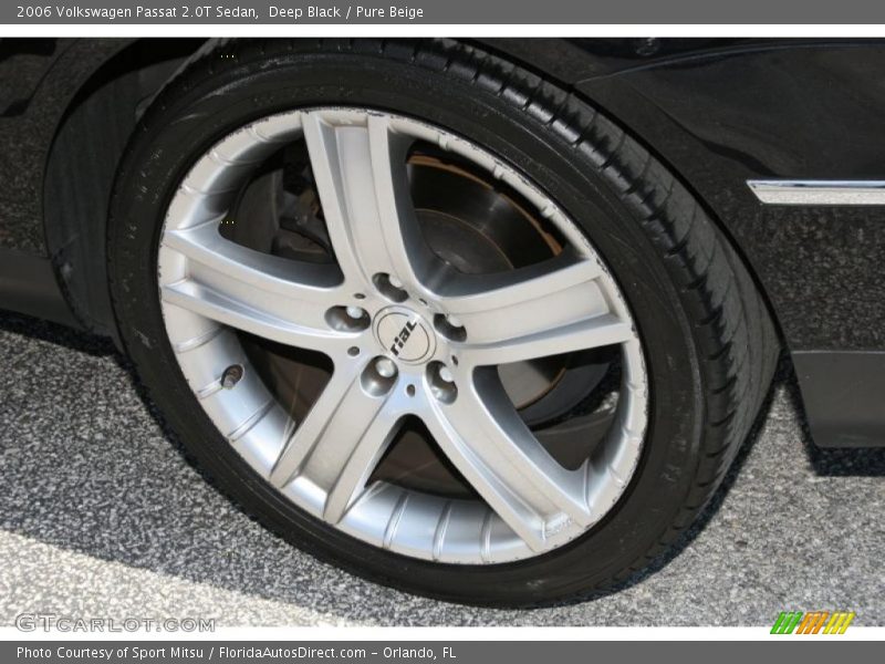 Deep Black / Pure Beige 2006 Volkswagen Passat 2.0T Sedan