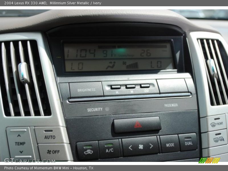 Millinnium Silver Metallic / Ivory 2004 Lexus RX 330 AWD