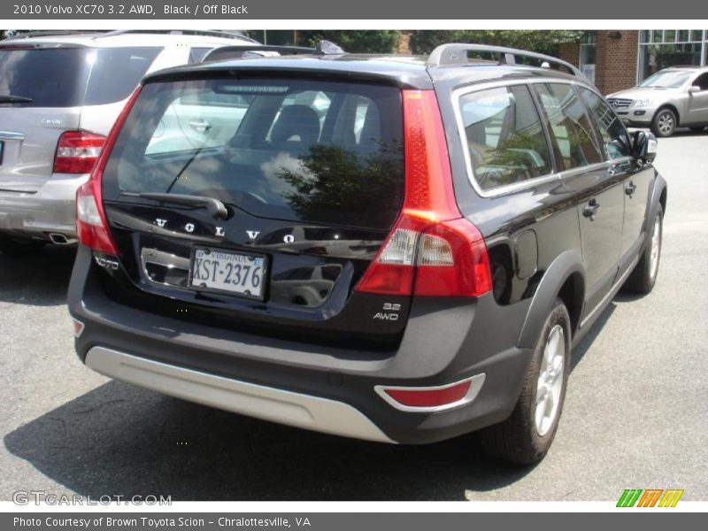 Black / Off Black 2010 Volvo XC70 3.2 AWD