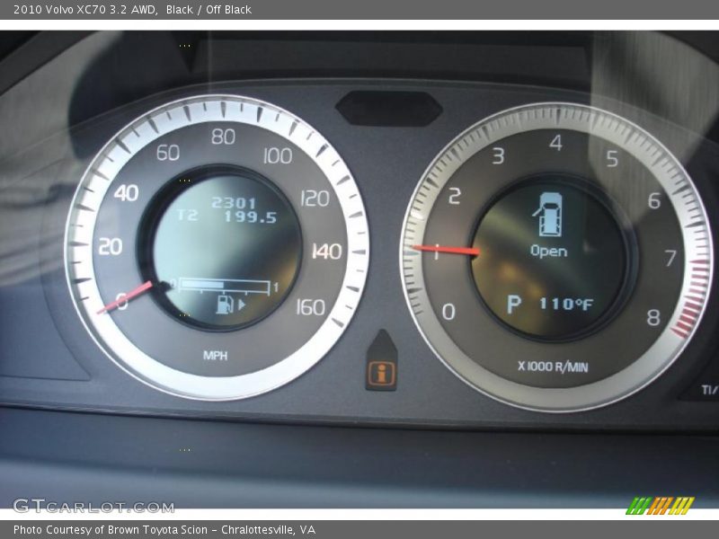 Black / Off Black 2010 Volvo XC70 3.2 AWD