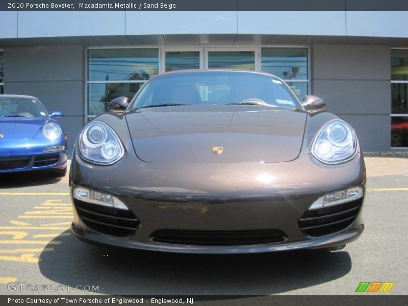 Macadamia Metallic / Sand Beige 2010 Porsche Boxster