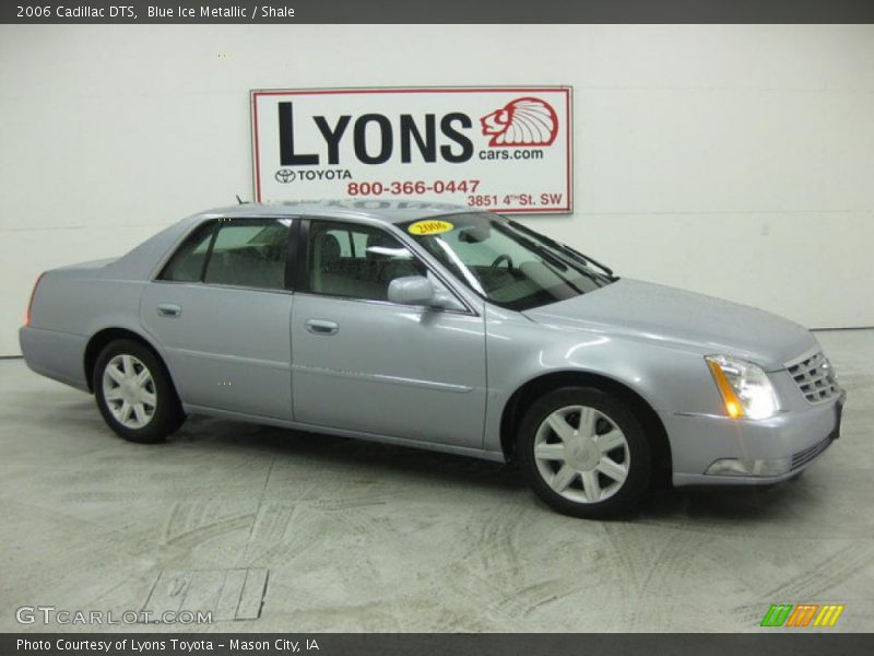 Blue Ice Metallic / Shale 2006 Cadillac DTS