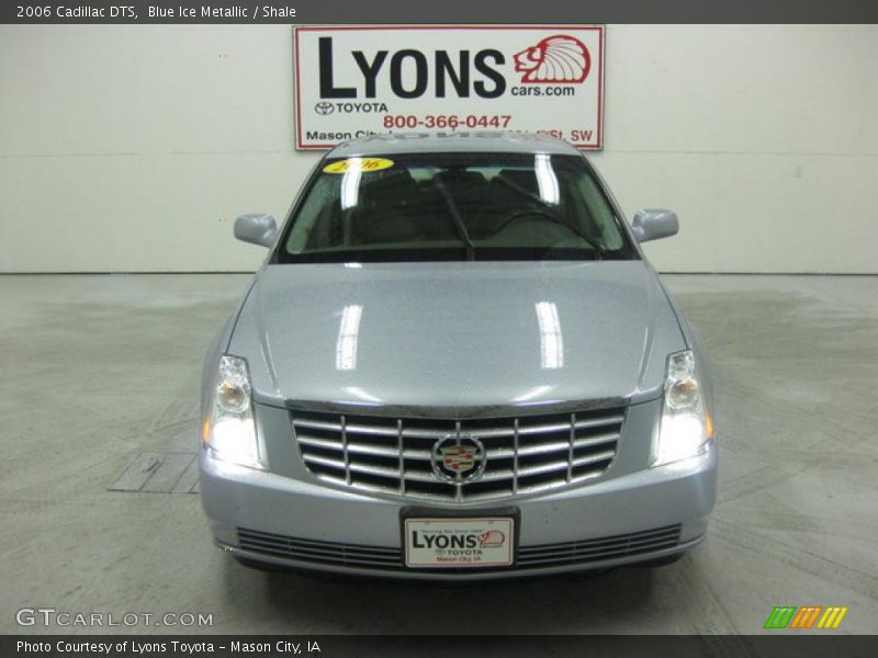 Blue Ice Metallic / Shale 2006 Cadillac DTS