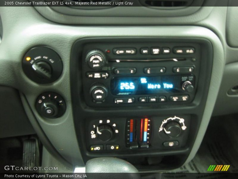 Majestic Red Metallic / Light Gray 2005 Chevrolet TrailBlazer EXT LS 4x4