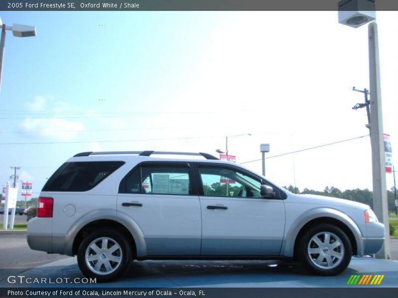 Oxford White / Shale 2005 Ford Freestyle SE