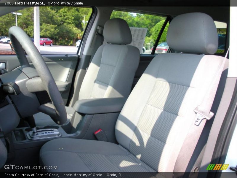 Oxford White / Shale 2005 Ford Freestyle SE
