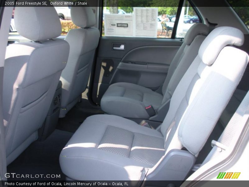 Oxford White / Shale 2005 Ford Freestyle SE