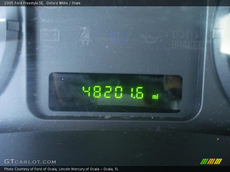 Oxford White / Shale 2005 Ford Freestyle SE