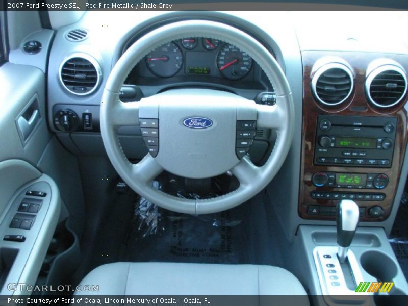 Red Fire Metallic / Shale Grey 2007 Ford Freestyle SEL