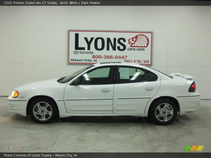 Arctic White / Dark Pewter 2002 Pontiac Grand Am GT Sedan