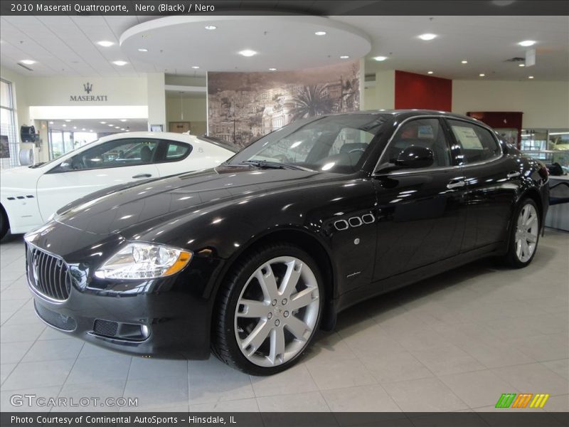 Nero (Black) / Nero 2010 Maserati Quattroporte