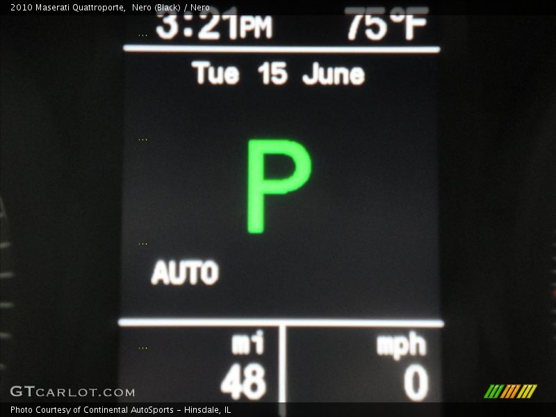 Nero (Black) / Nero 2010 Maserati Quattroporte