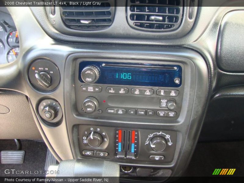 Black / Light Gray 2008 Chevrolet TrailBlazer LT 4x4