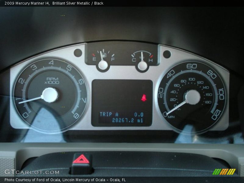 Brilliant Silver Metallic / Black 2009 Mercury Mariner I4