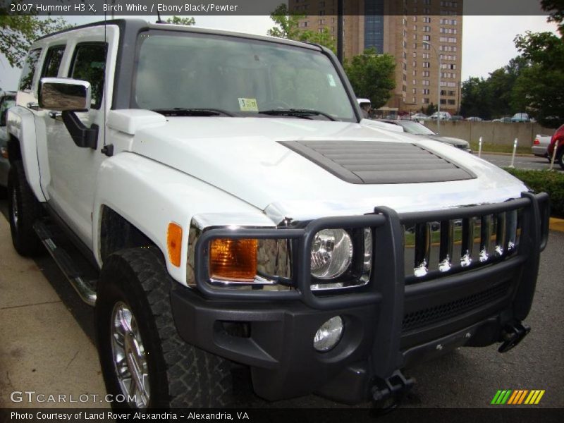 Birch White / Ebony Black/Pewter 2007 Hummer H3 X