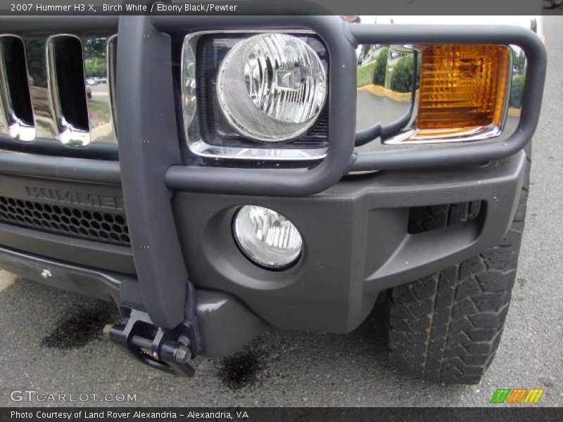 Birch White / Ebony Black/Pewter 2007 Hummer H3 X