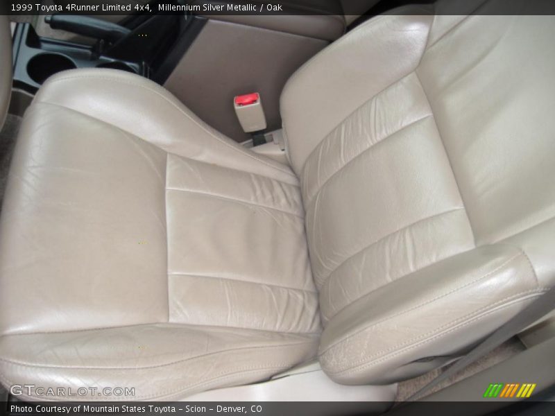 Millennium Silver Metallic / Oak 1999 Toyota 4Runner Limited 4x4