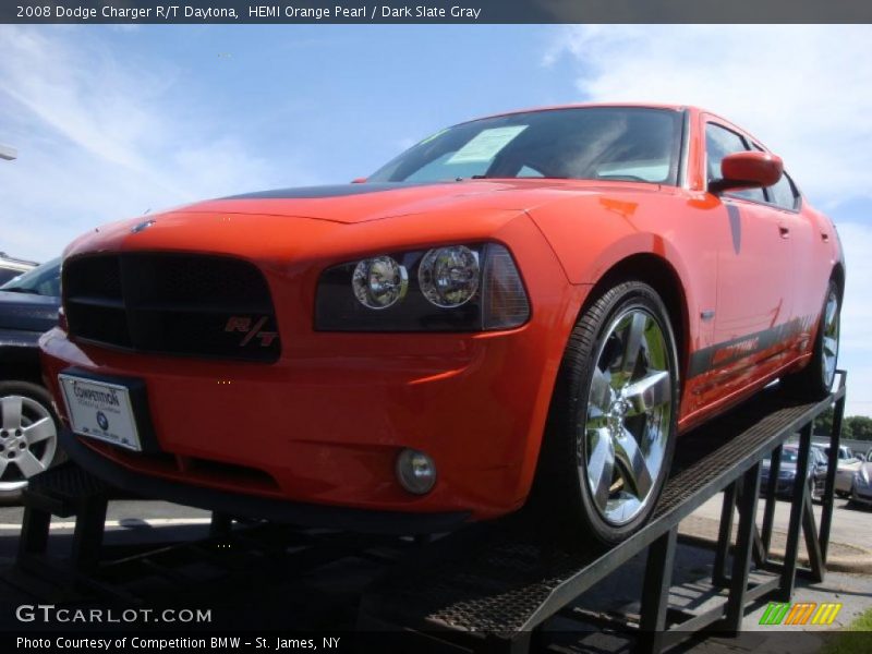 HEMI Orange Pearl / Dark Slate Gray 2008 Dodge Charger R/T Daytona