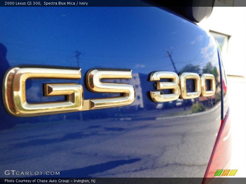 Spectra Blue Mica / Ivory 2000 Lexus GS 300
