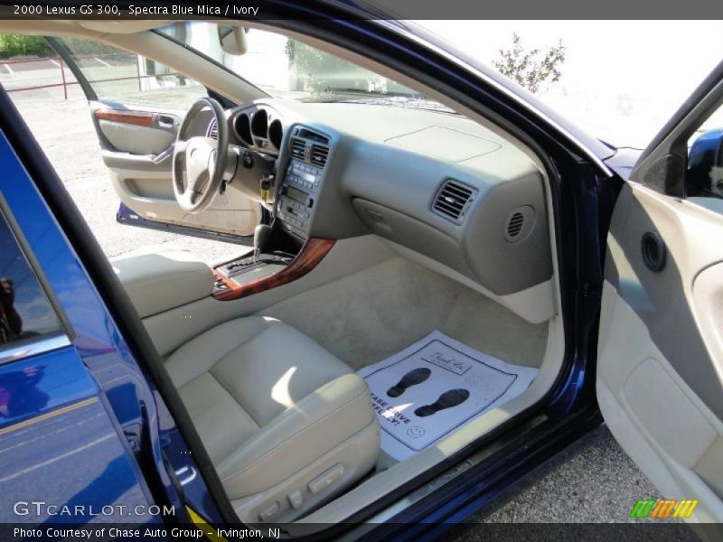 Spectra Blue Mica / Ivory 2000 Lexus GS 300