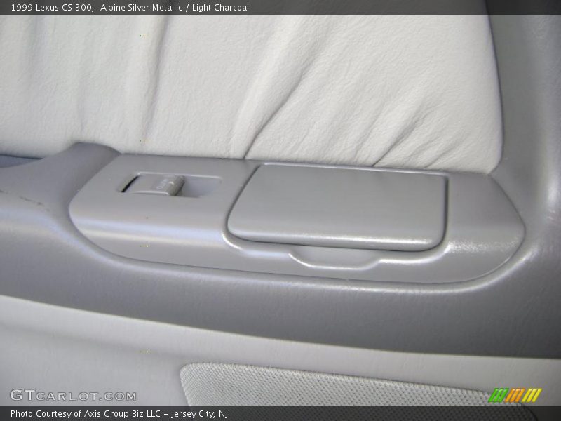 Alpine Silver Metallic / Light Charcoal 1999 Lexus GS 300
