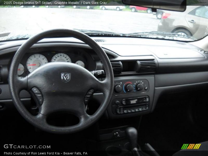 Graphite Metallic / Dark Slate Gray 2005 Dodge Stratus SXT Sedan