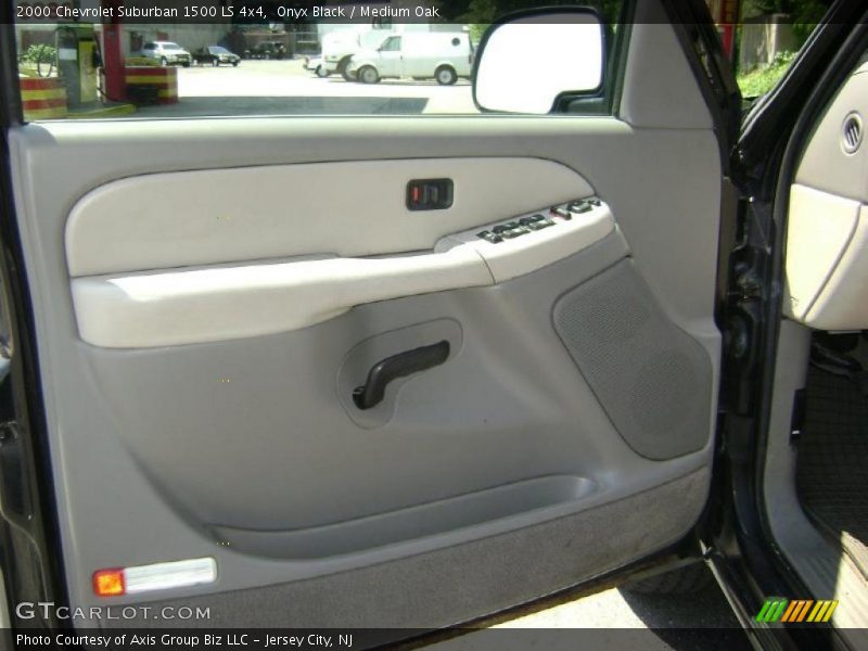 Onyx Black / Medium Oak 2000 Chevrolet Suburban 1500 LS 4x4