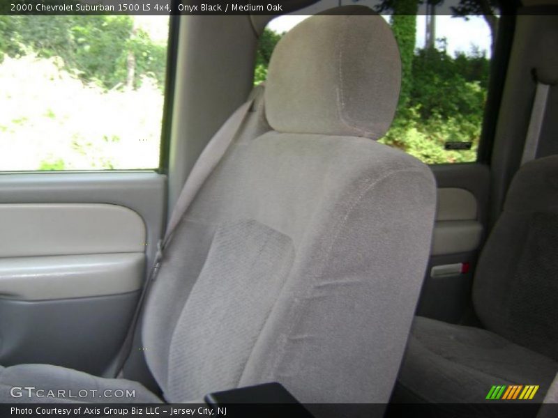 Onyx Black / Medium Oak 2000 Chevrolet Suburban 1500 LS 4x4