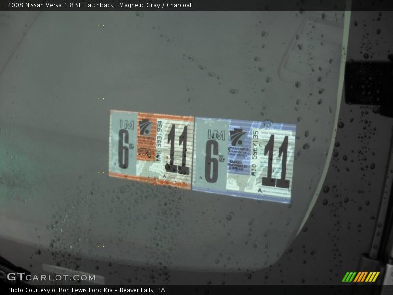 Magnetic Gray / Charcoal 2008 Nissan Versa 1.8 SL Hatchback