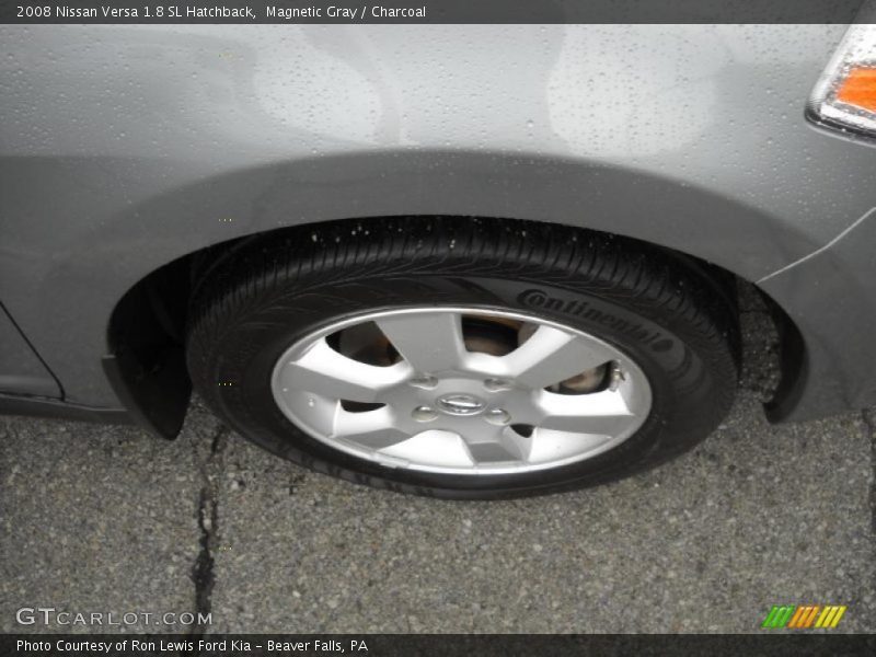 Magnetic Gray / Charcoal 2008 Nissan Versa 1.8 SL Hatchback