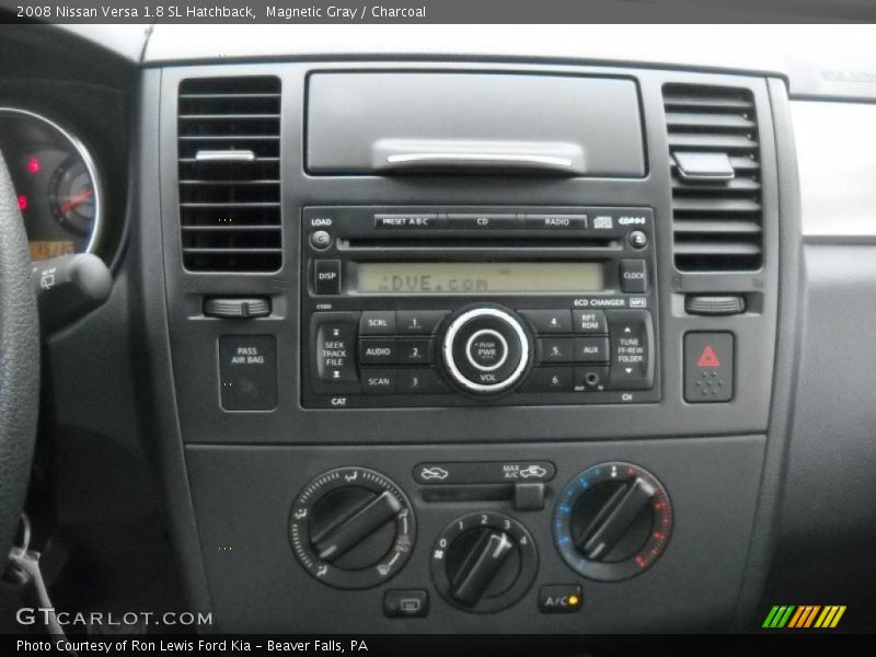 Magnetic Gray / Charcoal 2008 Nissan Versa 1.8 SL Hatchback