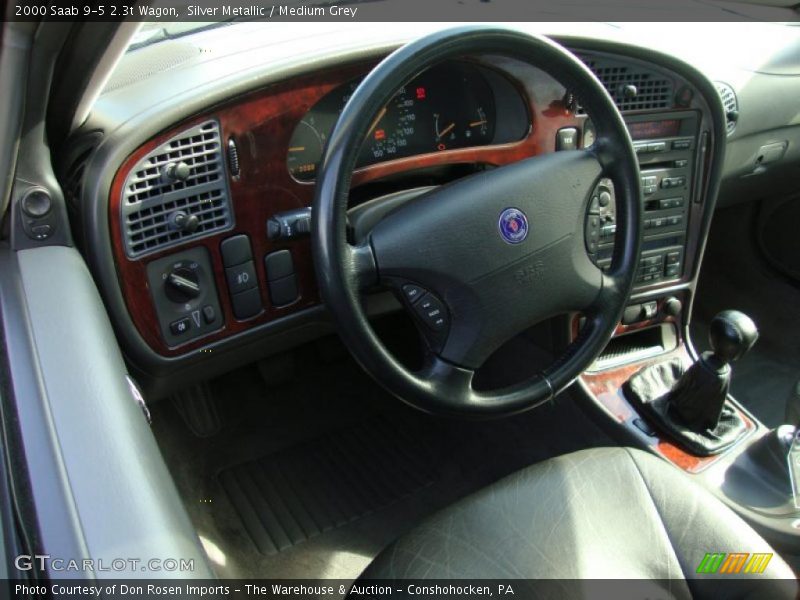 Silver Metallic / Medium Grey 2000 Saab 9-5 2.3t Wagon