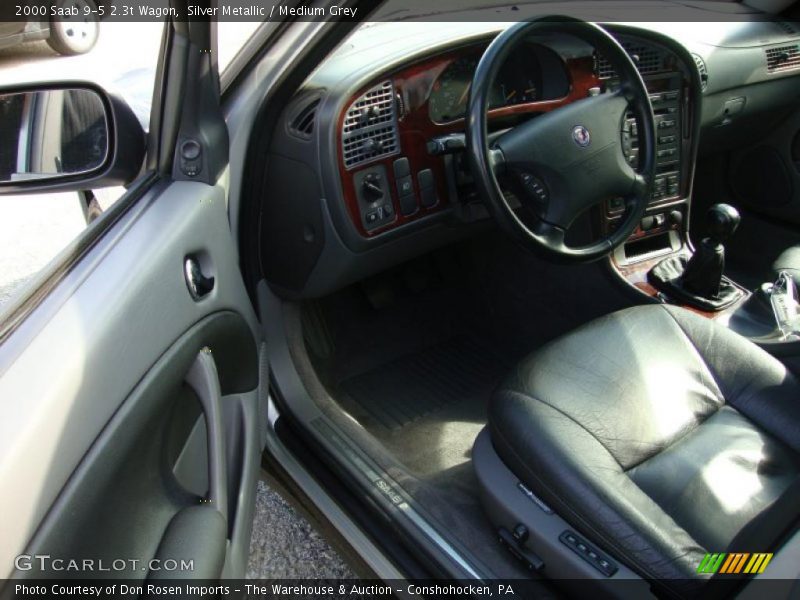 Silver Metallic / Medium Grey 2000 Saab 9-5 2.3t Wagon