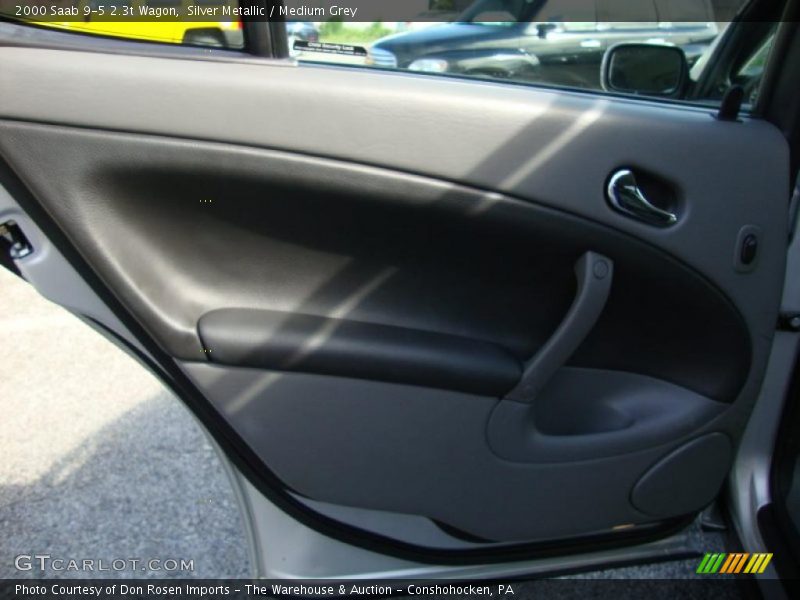 Silver Metallic / Medium Grey 2000 Saab 9-5 2.3t Wagon