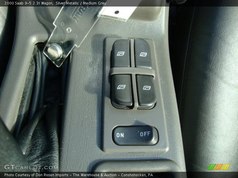 Silver Metallic / Medium Grey 2000 Saab 9-5 2.3t Wagon