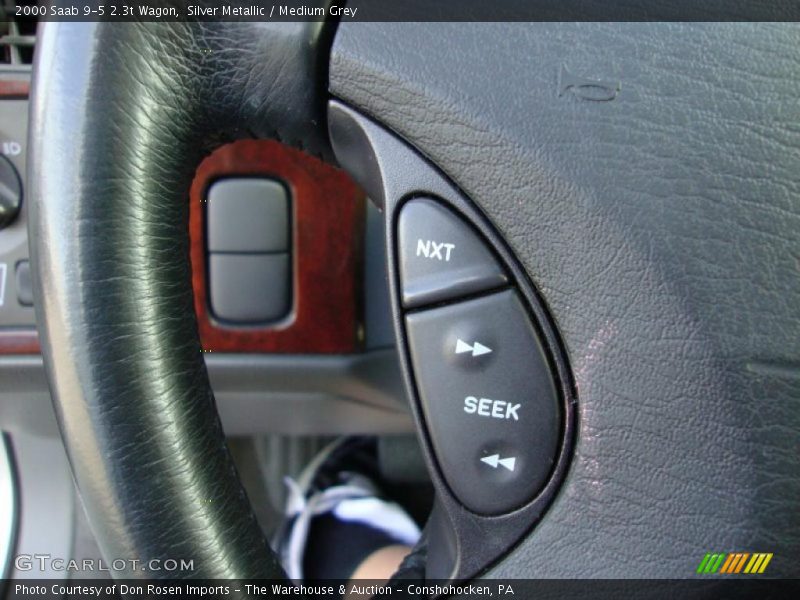 Silver Metallic / Medium Grey 2000 Saab 9-5 2.3t Wagon