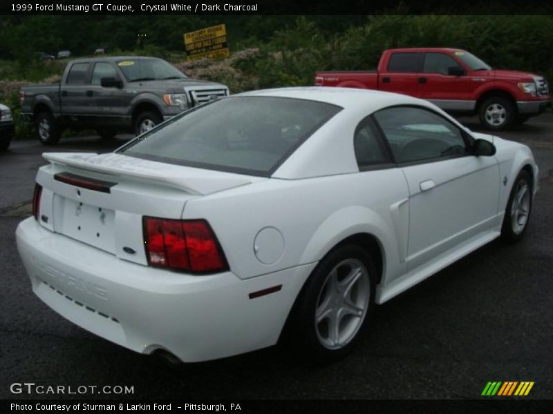 Crystal White / Dark Charcoal 1999 Ford Mustang GT Coupe