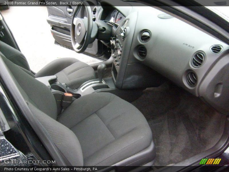 Black / Ebony 2008 Pontiac Grand Prix Sedan