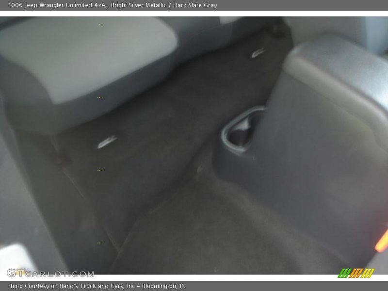 Bright Silver Metallic / Dark Slate Gray 2006 Jeep Wrangler Unlimited 4x4