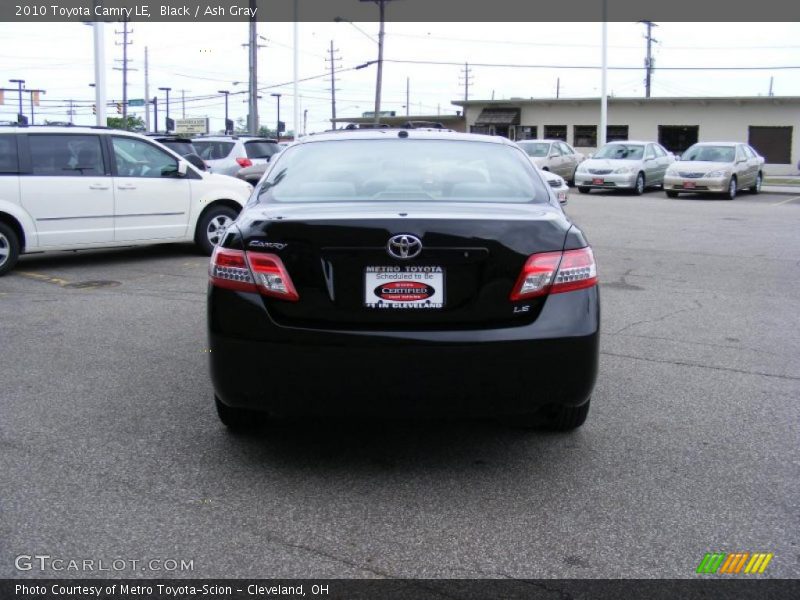 Black / Ash Gray 2010 Toyota Camry LE