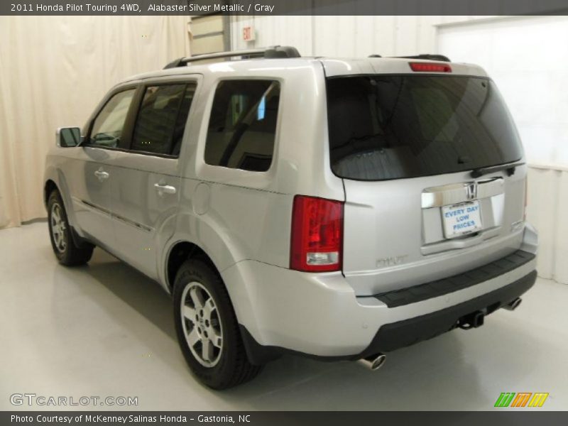 Alabaster Silver Metallic / Gray 2011 Honda Pilot Touring 4WD