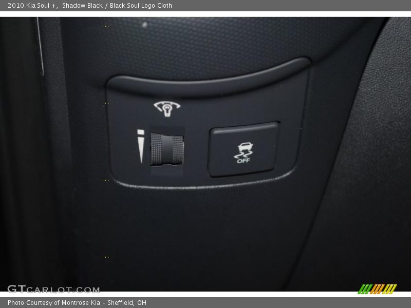 Shadow Black / Black Soul Logo Cloth 2010 Kia Soul +