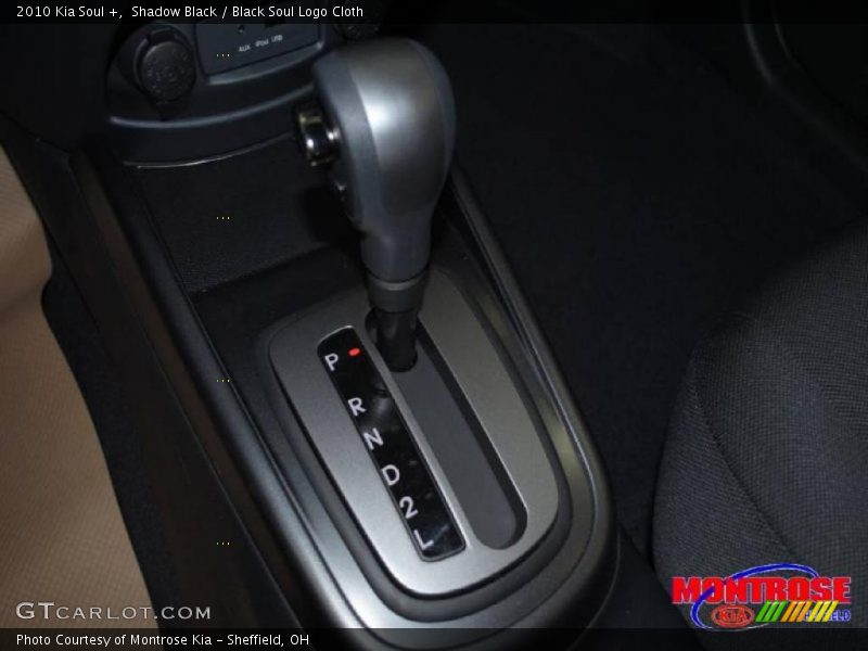Shadow Black / Black Soul Logo Cloth 2010 Kia Soul +