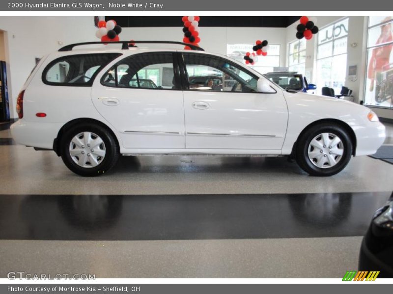 Noble White / Gray 2000 Hyundai Elantra GLS Wagon